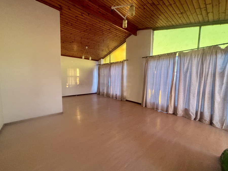To Let 4 Bedroom Property for Rent in Brackenfell South Western Cape